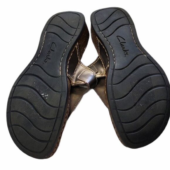 Clarks Metallic Slide Slip on Sandals - Picture 4 of 5